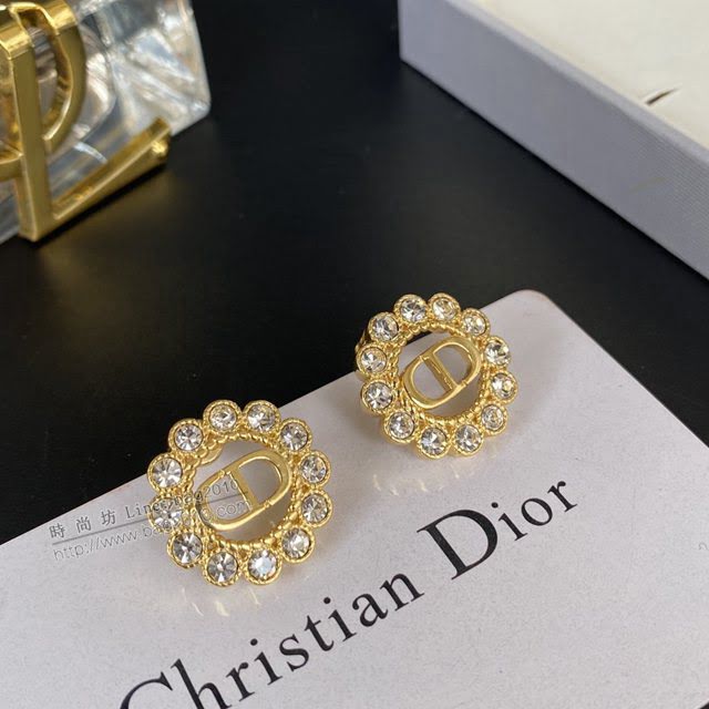 Dior飾品 迪奧經典熱銷款字母cd簡約耳釘 耳環  zgd1381